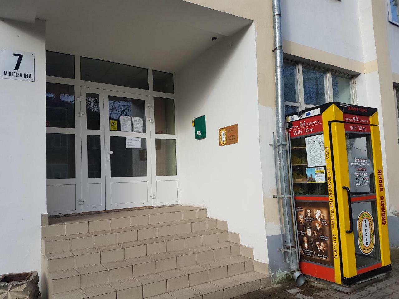 Apartament Erfolg 11 Даугавпилс Екстериор снимка